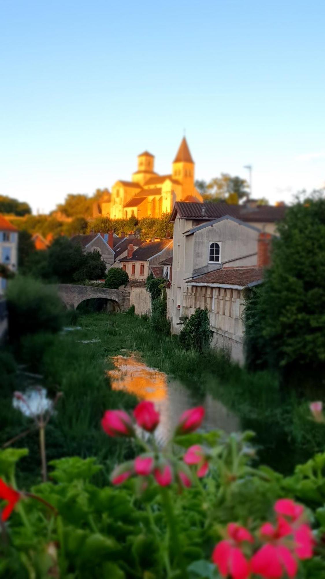Maison Charme Chatillon-Sur-Seine Exterior photo